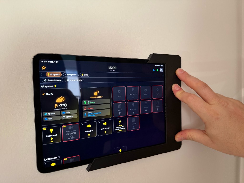 Smart Home Controller — iPad naścienny, panel sterowania